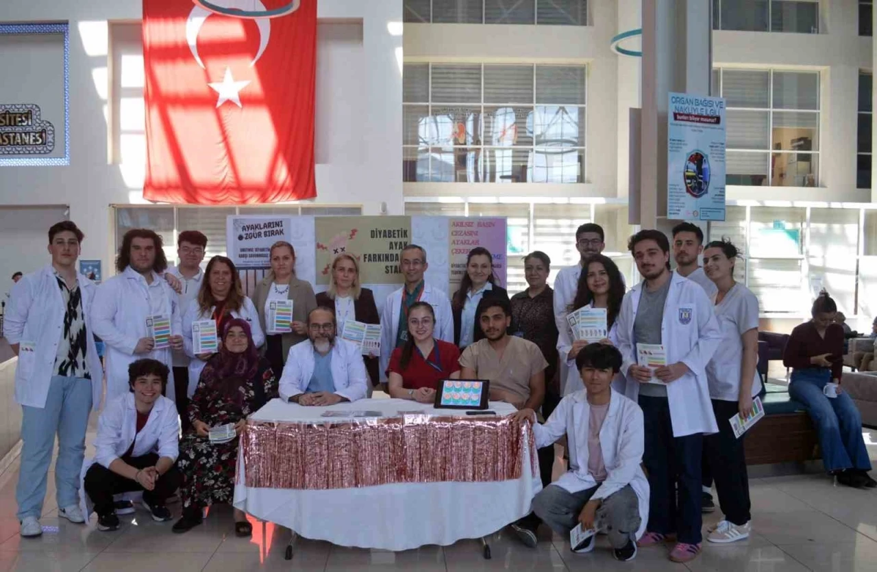 Muğla EAH’ta diyabetik ayak farkındalık standı
