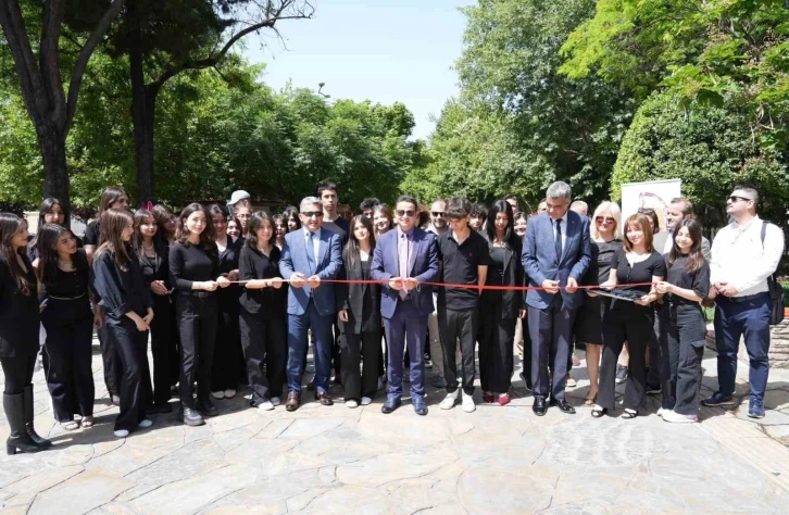 Muğla Güzel Sanatlar Lisesi’nde yılsonu resim sergisi açıldı
