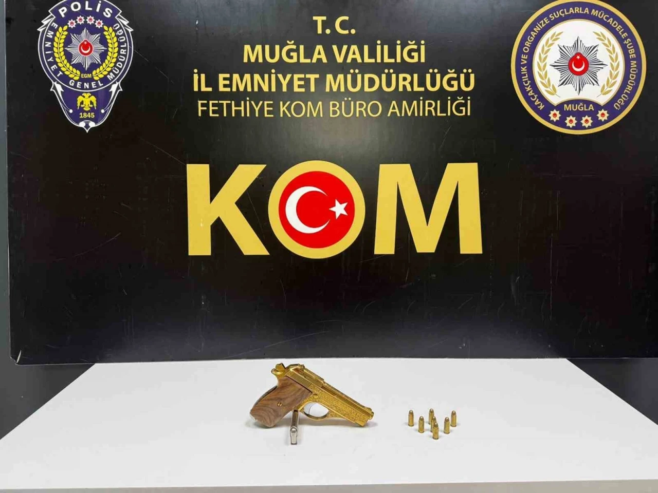 Muğla merkezli silah operasyonu: 10 g&ouml;zaltı
