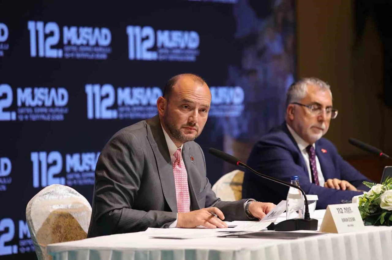 Muğla M&Uuml;SİAD, Malatya&rsquo;da d&uuml;zenlenen M&Uuml;SİAD GİK toplantısına katıldı
