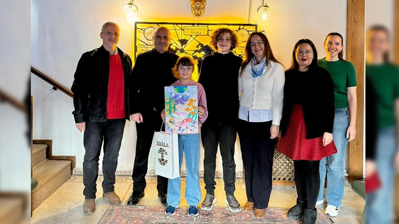 Muğlalı Elif Kayra&rsquo;ya Uluslararası Barış &Ouml;d&uuml;l&uuml;