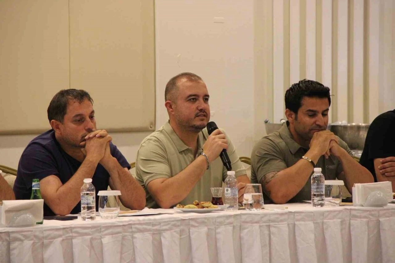 Muğlaspor y&ouml;netimi ilk toplantısını ger&ccedil;ekleştirdi

