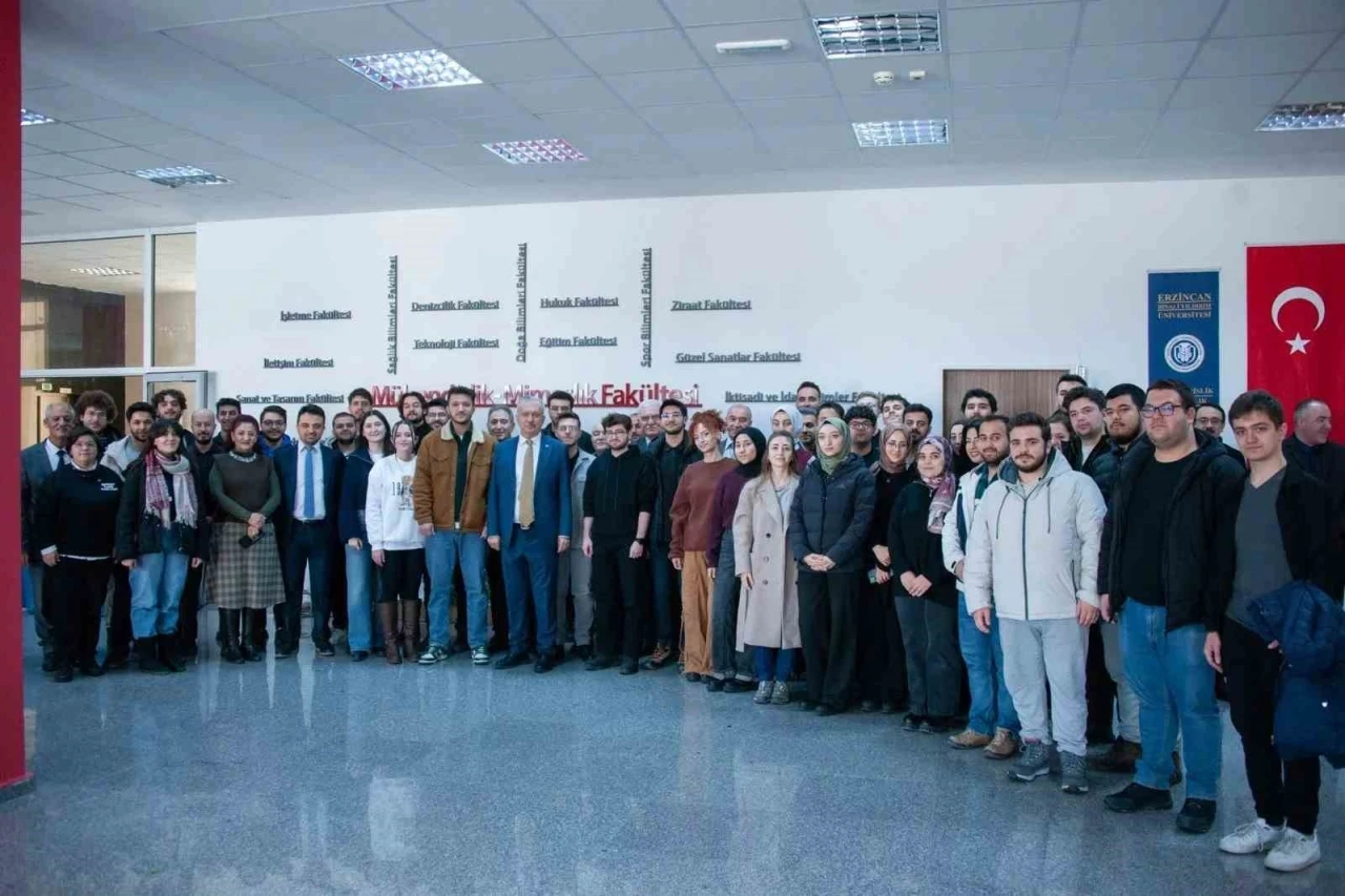 M&uuml;hendislik Mimarlık Fak&uuml;ltesinde rekt&ouml;r-&ouml;ğrenci buluşması
