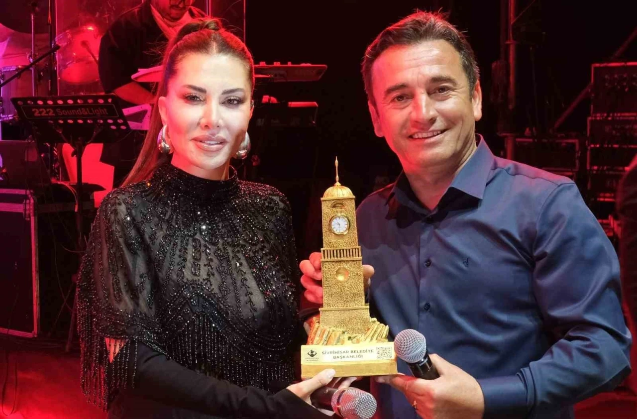 Muhteşem festivalde g&ouml;rkemli kapanış
