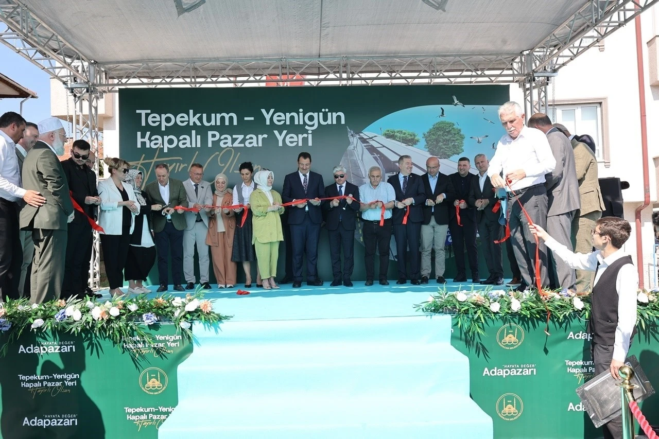 Müjdeli haberler açılışta verildi: Aile Sağlığı Merkezi ve spor tesisi açılacak
