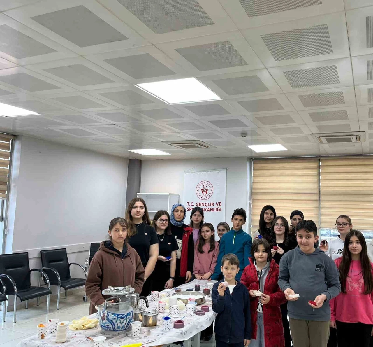 Mum at&ouml;lyesi ilgi g&ouml;rd&uuml;
