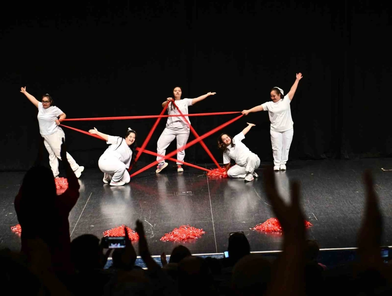 Muratpaşa’da hayatı paylaşmaya engel yok
