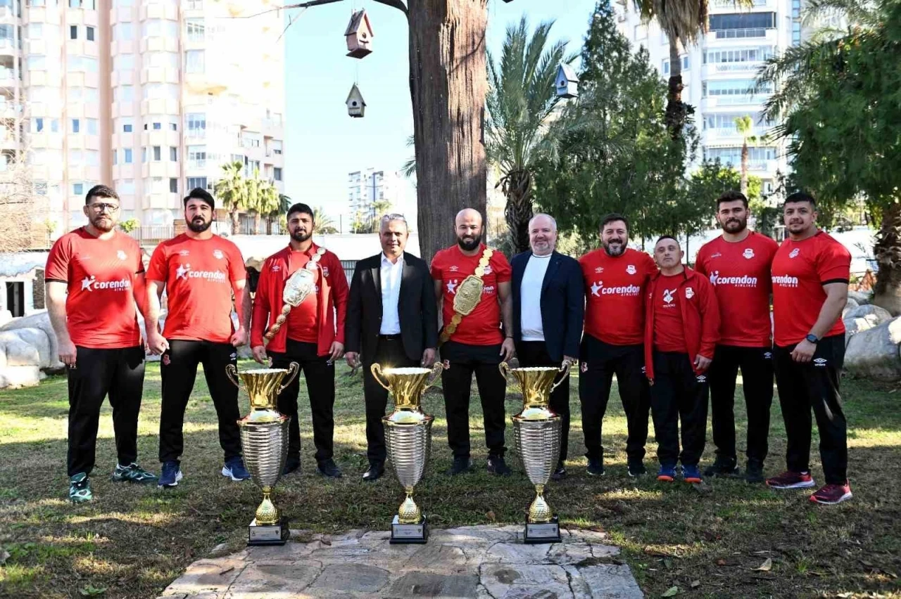 Muratpaşa Spor Kulübü’nde görev dağılımı yapıldı
