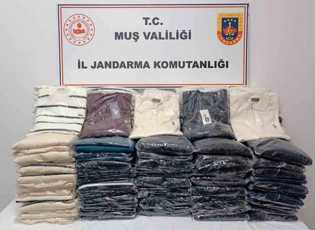 Muş&rsquo;ta 1 milyon 820 bin TL&rsquo;lik sahte &uuml;r&uuml;n ele ge&ccedil;irildi
