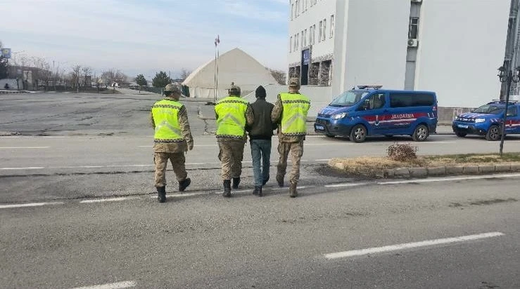 Muş’ta jandarmadan &quot;şok huzur ve güven&quot; uygulaması: 148 kişi yakalandı
