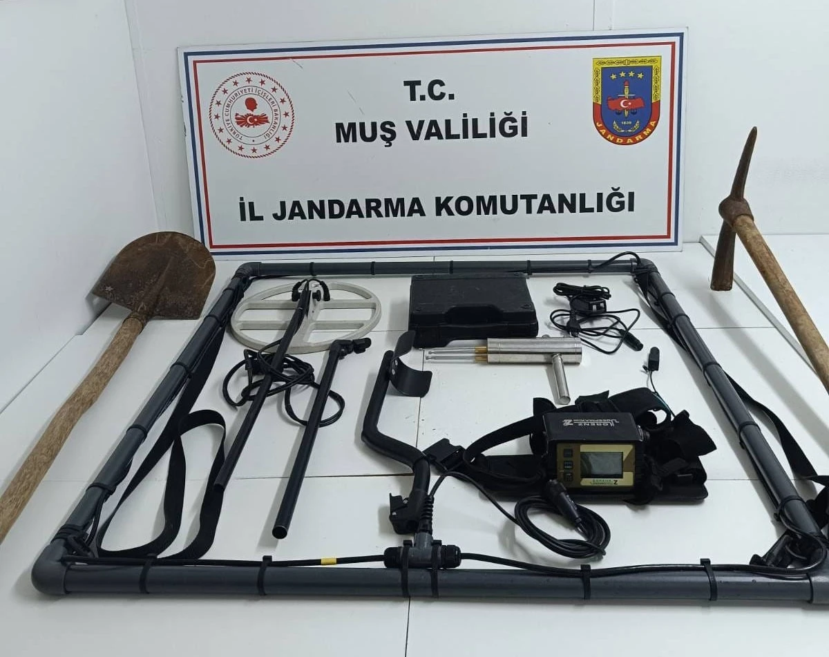 Muş’ta kaçak kazı operasyonu: 4 kişi gözaltına alındı
