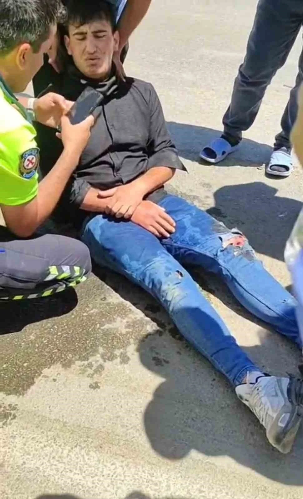 Muş’ta motosiklet ile hafif ticari araç çarpıştı: 1 yaralı
