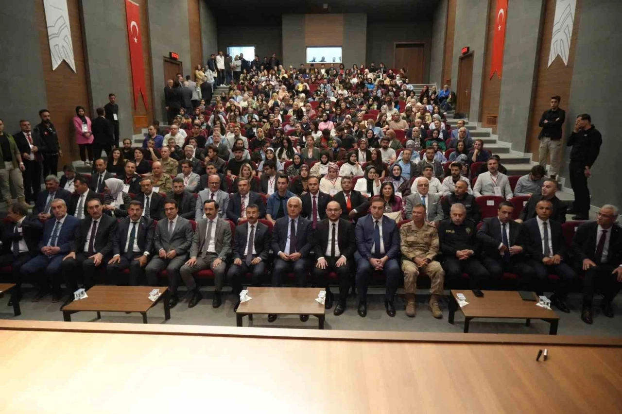 Muş’ta &quot;Aile Çalıştayı&quot; düzenlendi
