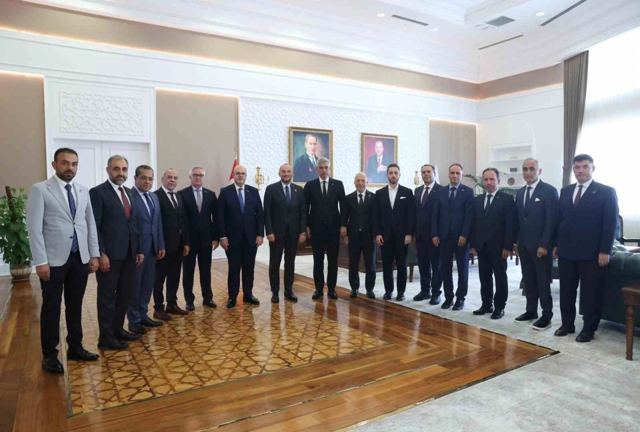 MÜSİAD Malatya heyetinden ulaştırma ve sağlık bakanlıklarına ziyaret
