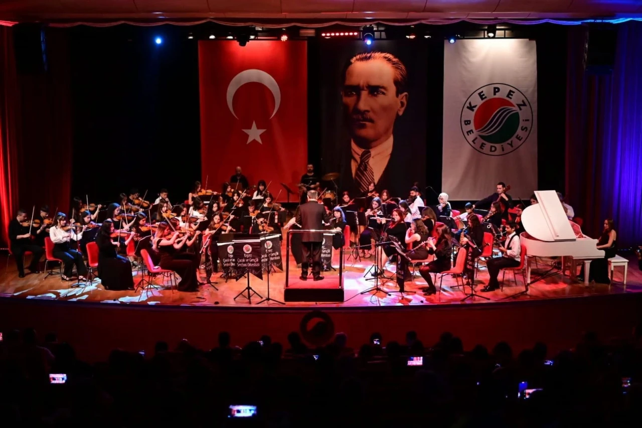 Müziğin genç yetenekleri Kepez’de yetişiyor
