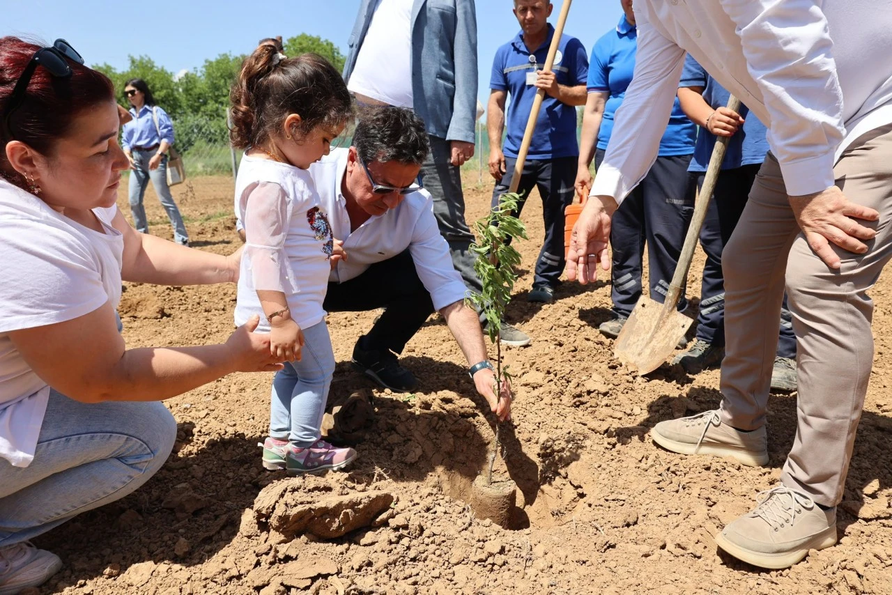 SENEM ŞEN HATIRA BAHÇESİ ANNELER GÜNÜ’NDE AÇILDI