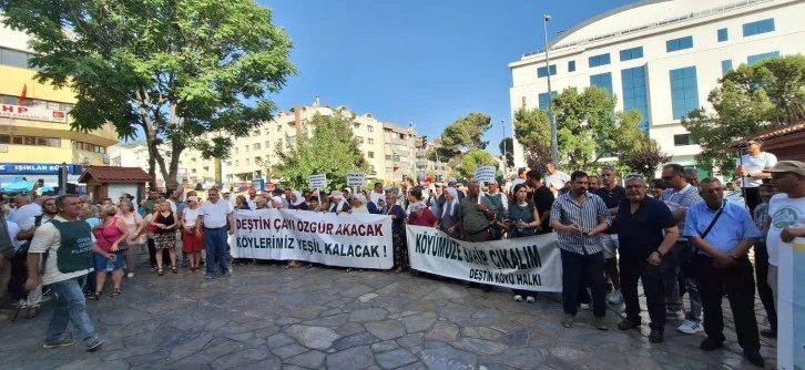 MUĞLALI ÇEVRECİLER SES YÜKSELTTİ: KARALAMALARI BİZİ KENETLENDİRDİ