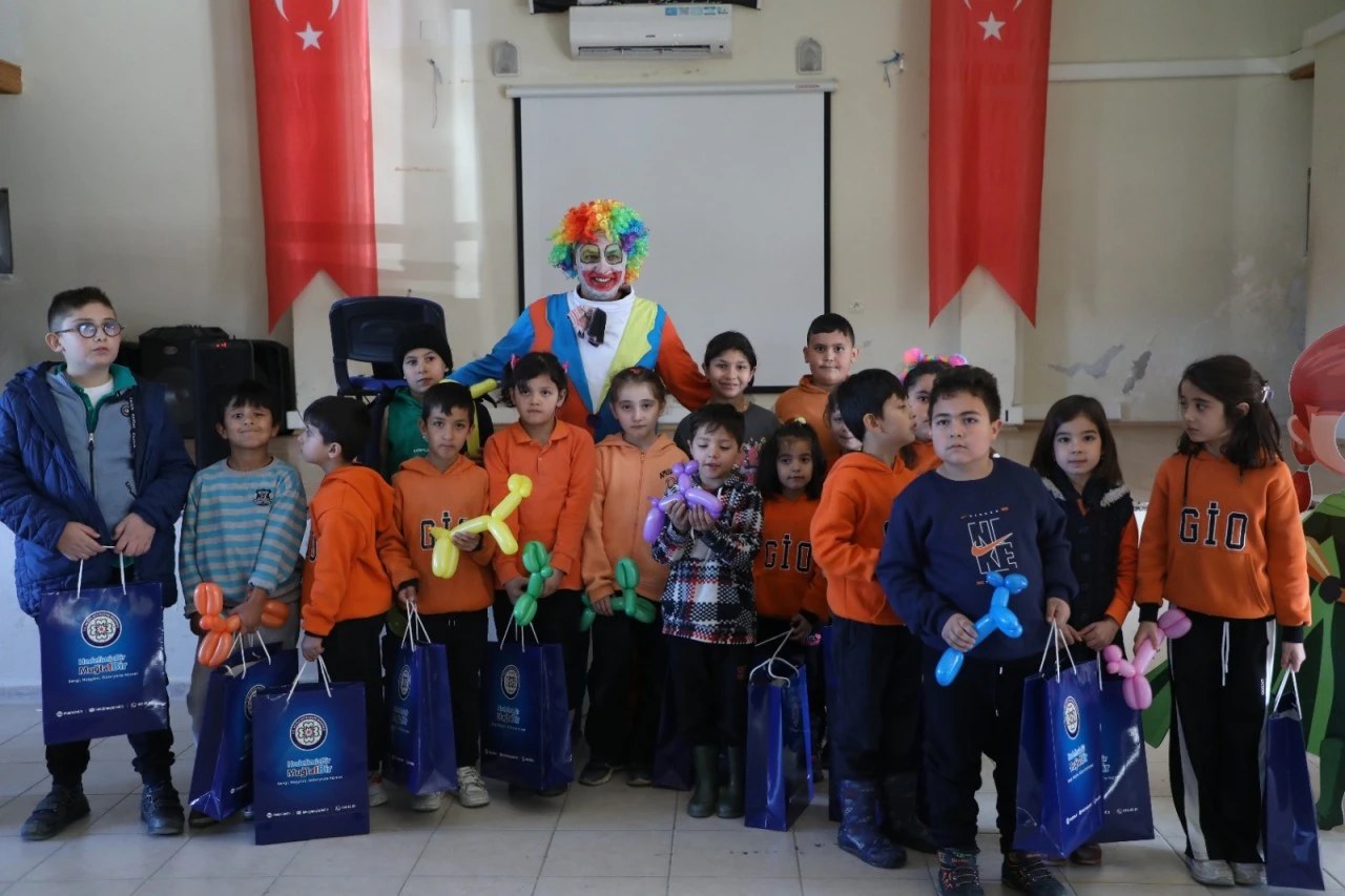  BAŞKAN ARAS: &ldquo;&Ccedil;EVRE BİLİNCİ K&Uuml;&Ccedil;&Uuml;K YAŞLARDA KAZANILIR&rdquo;