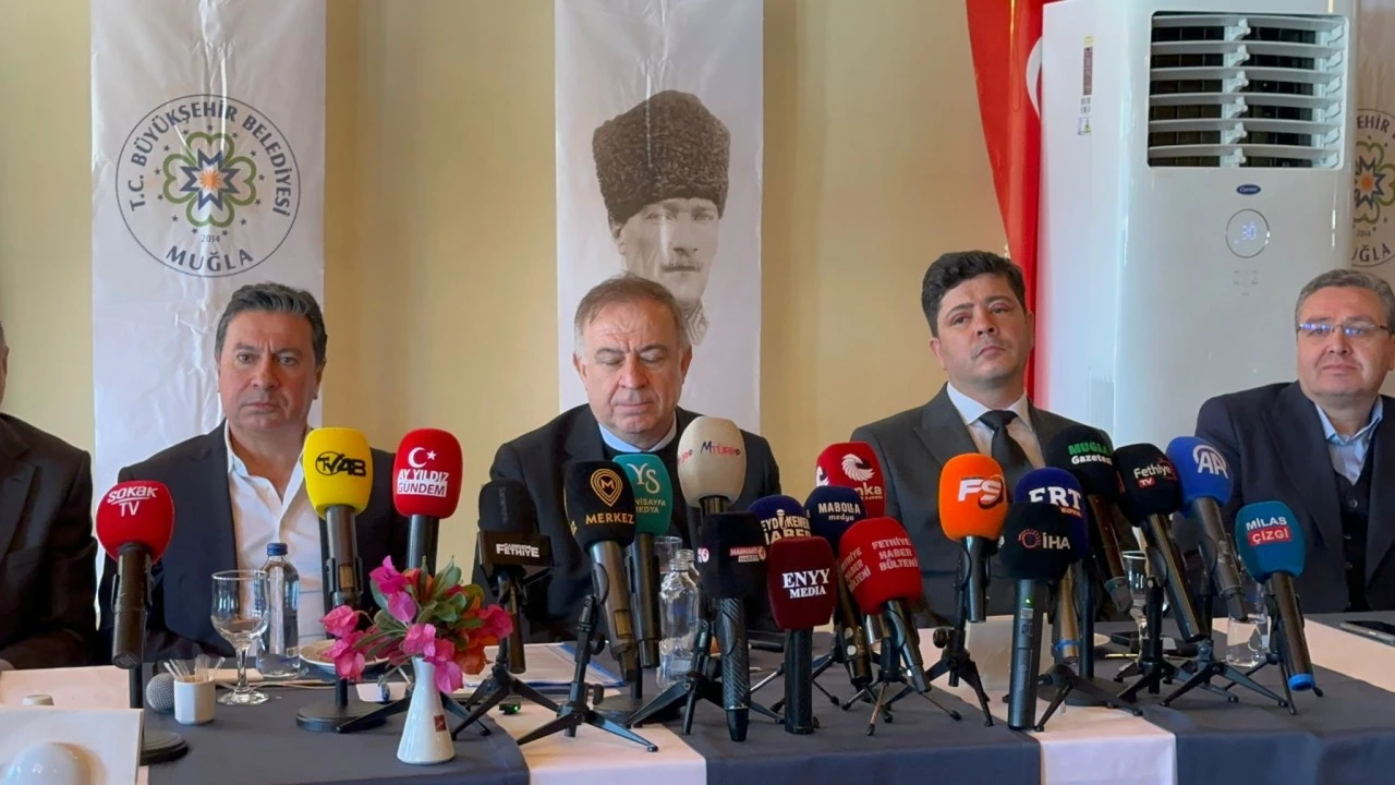 BAŞKAN ARAS ''MUĞLA BASINI BİZİM İ&Ccedil;İN KIYMETLİ''