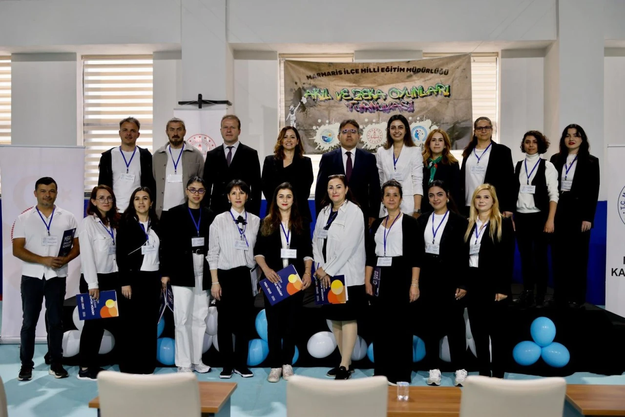 T&uuml;rkiye akıl ve zek&acirc; oyunları turnuvası Marmaris etabı tamamlandı