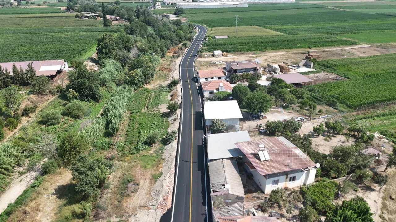 MİLAS KIRSALINDAKİ 80 MİLYONLUK YOL YATIRIMI TAMAMLANDI
