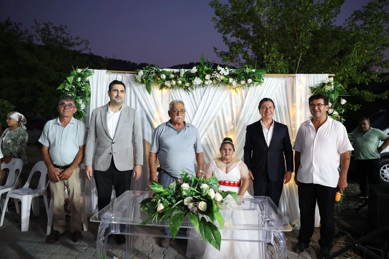 BAŞKAN ARAS, NİLAY’IN SEVİNCİNE ORTAK OLDU
