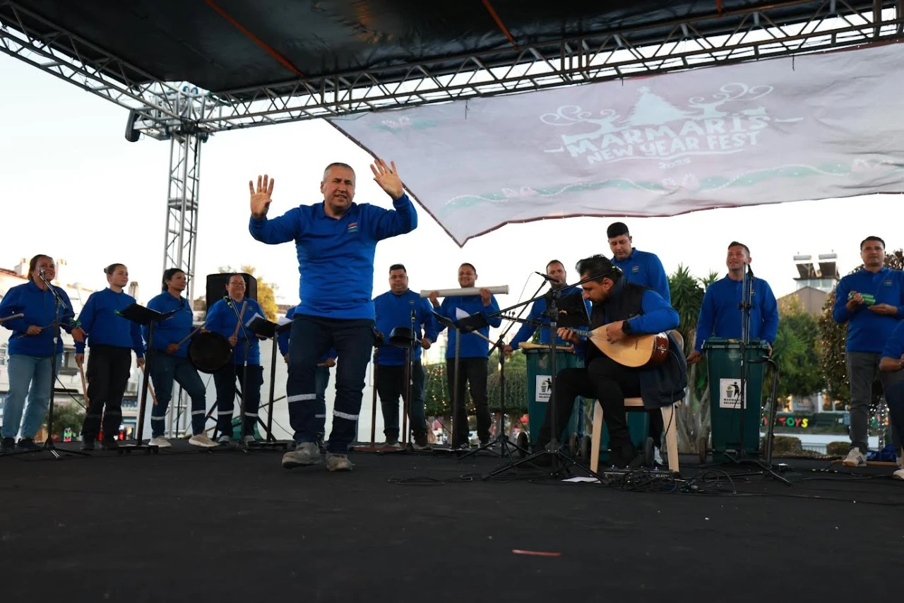 SAHNE TEMİZLİK EMEK&Ccedil;İLERİNİN&nbsp;