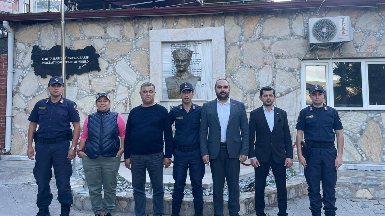 MARMARİS MUHTARLAR DERNEĞİ YÖNETİMİ SAHA ZİYARETİNE ÇIKTI