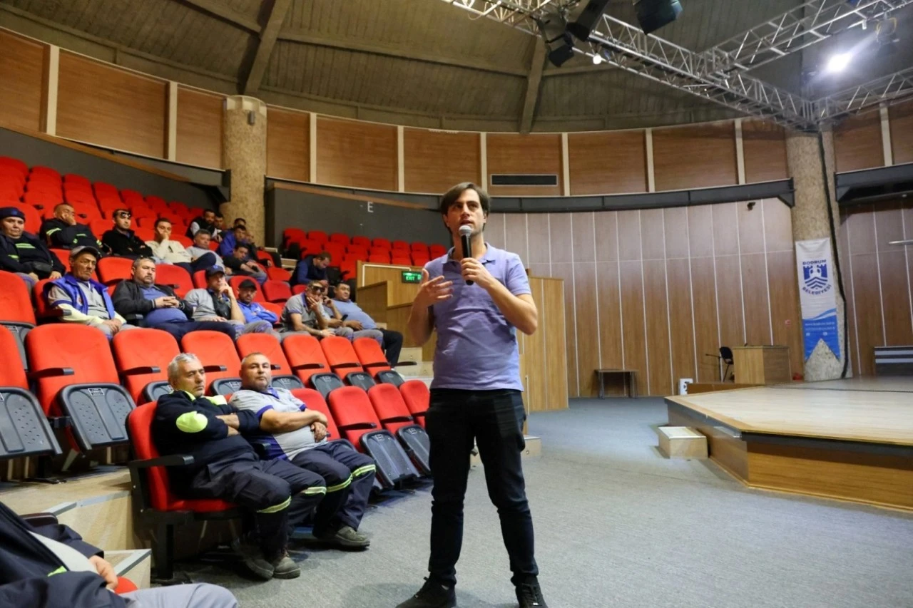 BODRUM BELEDİYESİ KURUM İÇİ EĞİTİMLERE HIZ VERDİ