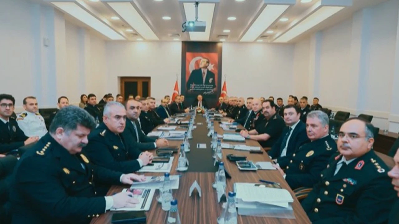 MUĞLA’DA TURİZM GÜVENLİĞİ KOORDİNASYON TOPLANTISI GERÇEKLEŞTİRİLDİ