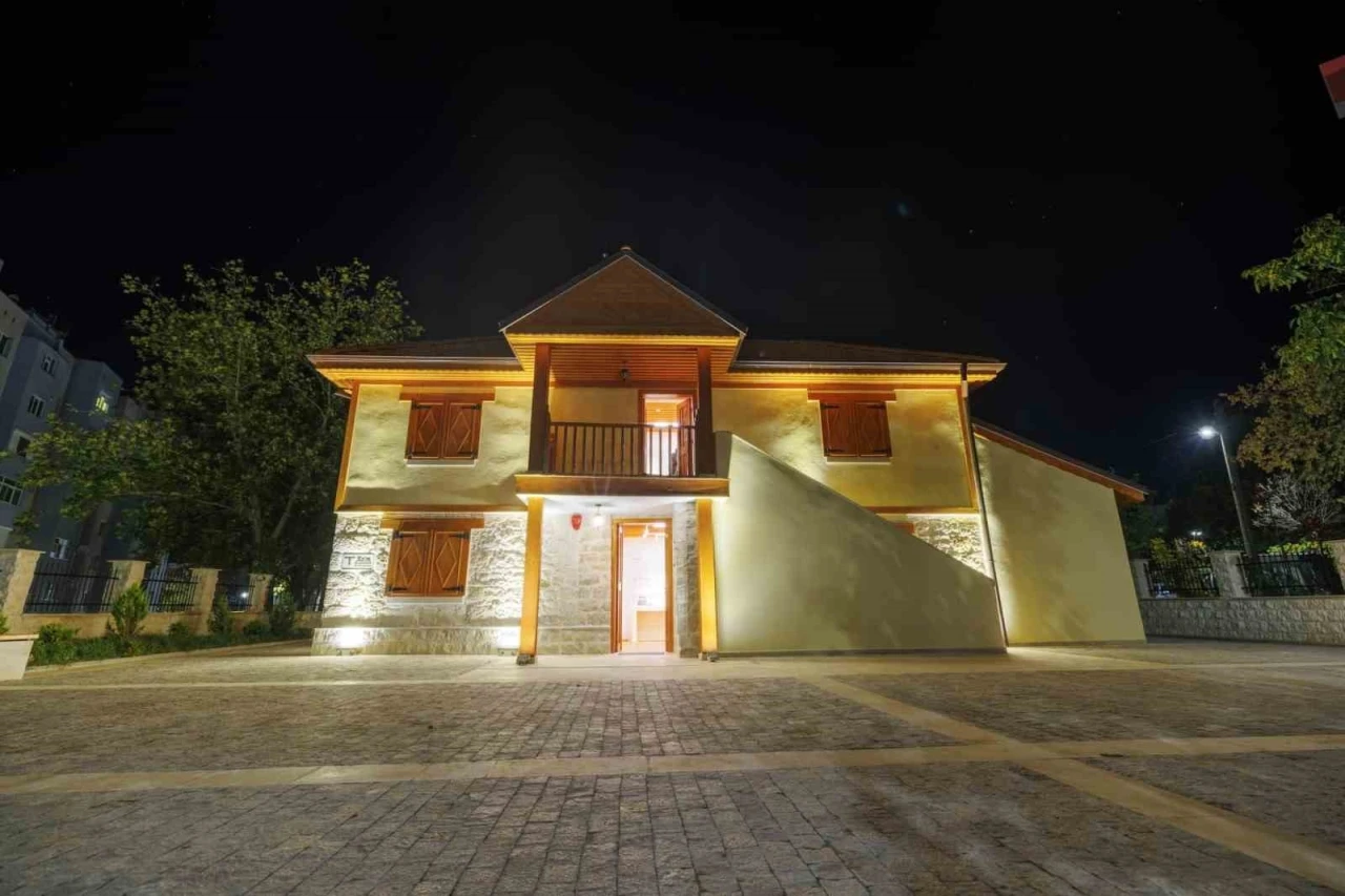 Naim Süleymanoğlu’nun Mestanlı’daki evi müzeye dönüştürüldü
