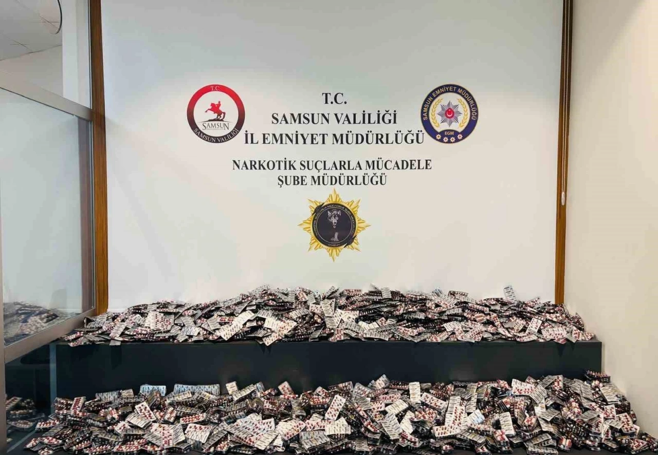 Narkotik ekipleri 49 bin uyuşturucu hap ele geçirdi
