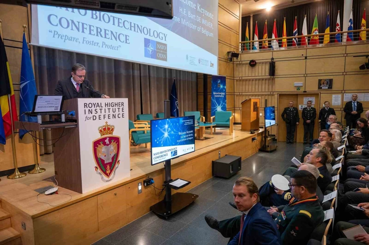 NATO, ilk biyoteknoloji konferansını gerçekleştirdi: "Tarihi bir toplantı"