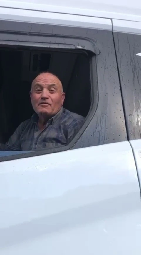 Navigasyon mağduru tırcının &quot;Konumdaki o kadın beni getirdi&quot; diyerek kendini savunması gülümsetti
