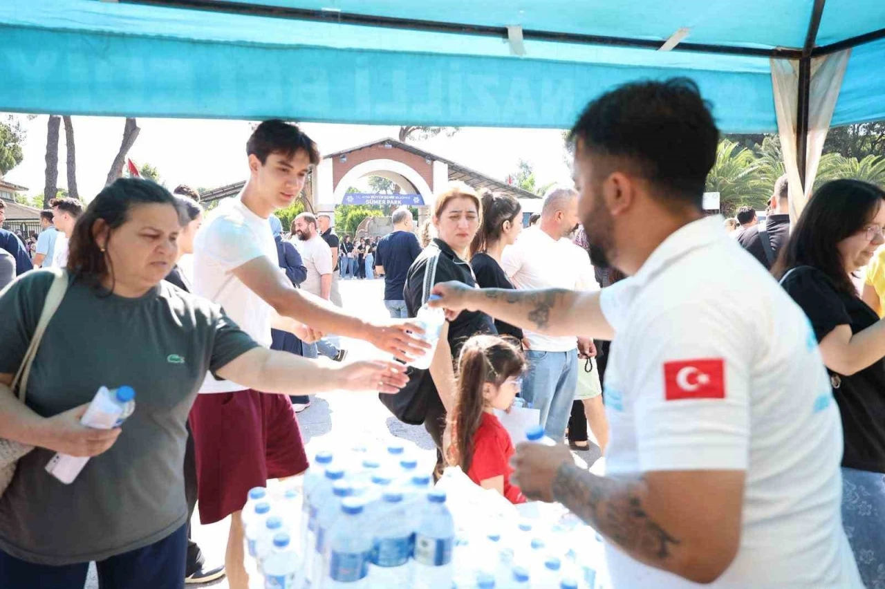 Nazilli Belediyesi&rsquo;nden YKS adaylarına ve ailelerine destek
