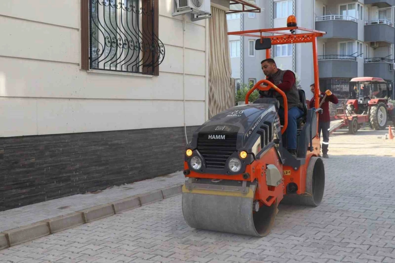 Nazilli Belediyesi Yeni Mahalle&rsquo;deki taş d&ouml;şeme &ccedil;alışmasını tamamladı
