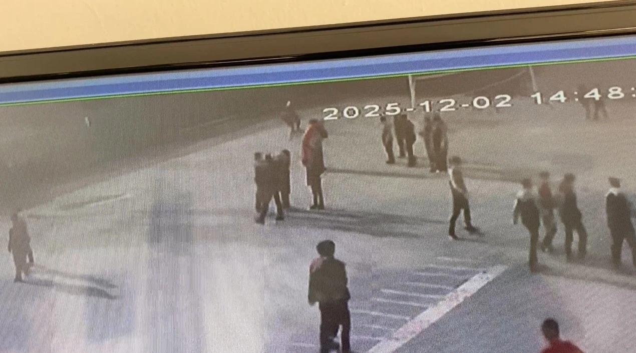 Nefessiz kalan öğrenci öğretmenin hızlı müdahalesi ile ölümden döndü
