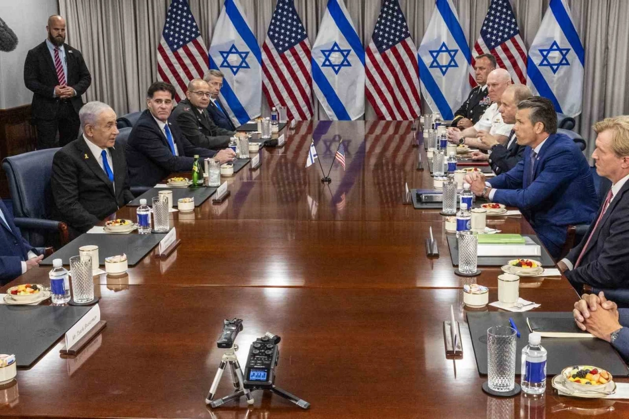 Netanyahu, ABD Savunma Bakanı Hegseth ile bir araya geldi