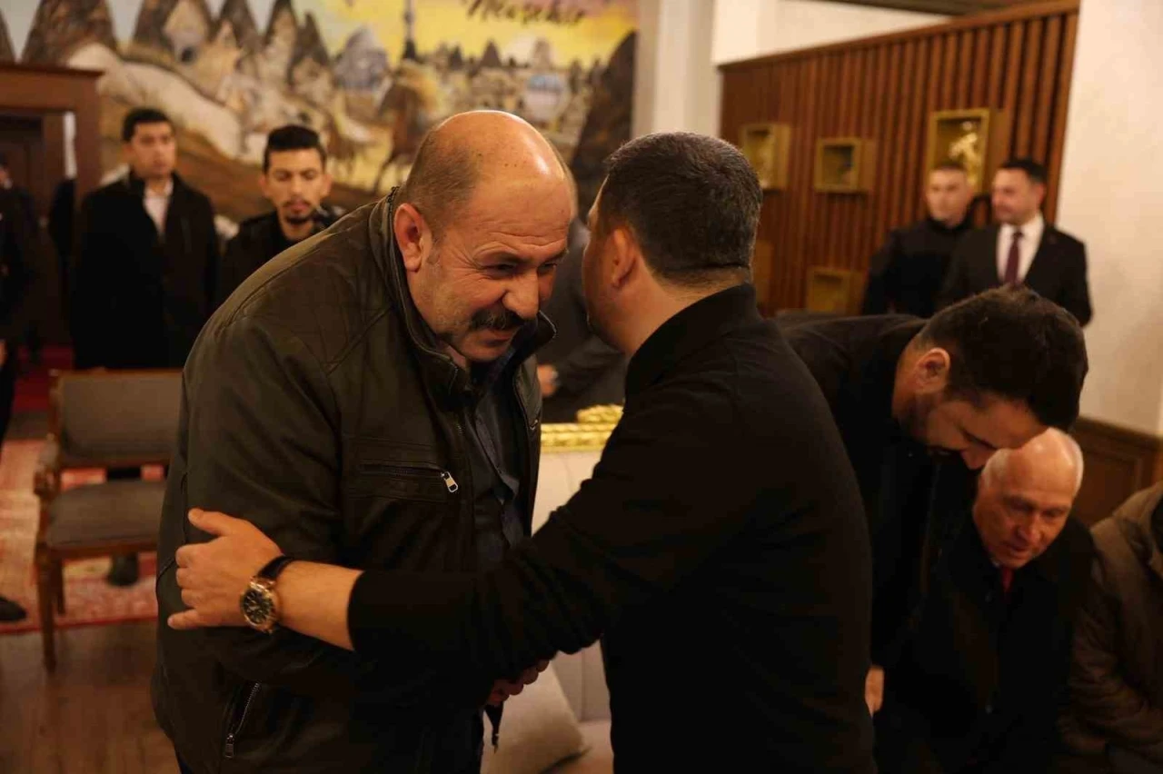 Nevşehir Belediyesinde halk gününe yoğun ilgi
