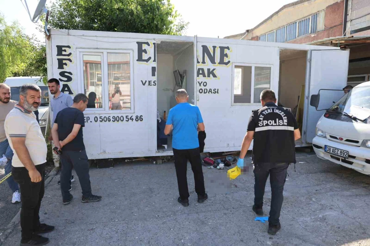 Nevşehir’de alacak verecek kavgası kanlı bitti: 1 yaralı
