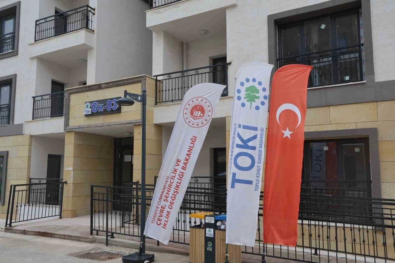 Nevşehir&rsquo;de ikinci emlak vakası: Emlak&ccedil;ı hem alıcıyı hem satıcıyı mağdur etti
