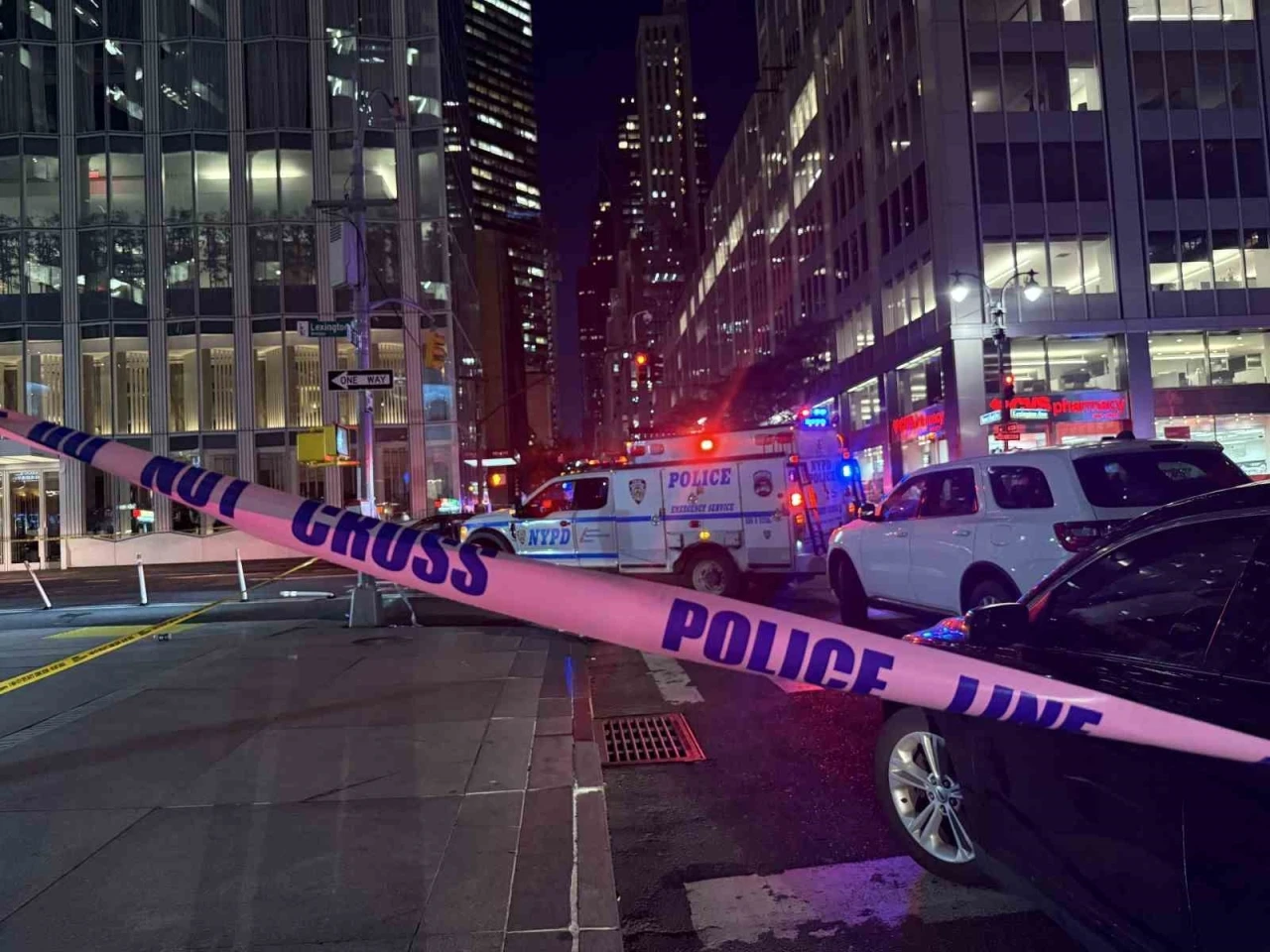 New York’ta gökdelende silahlı saldırı: 6 ölü
