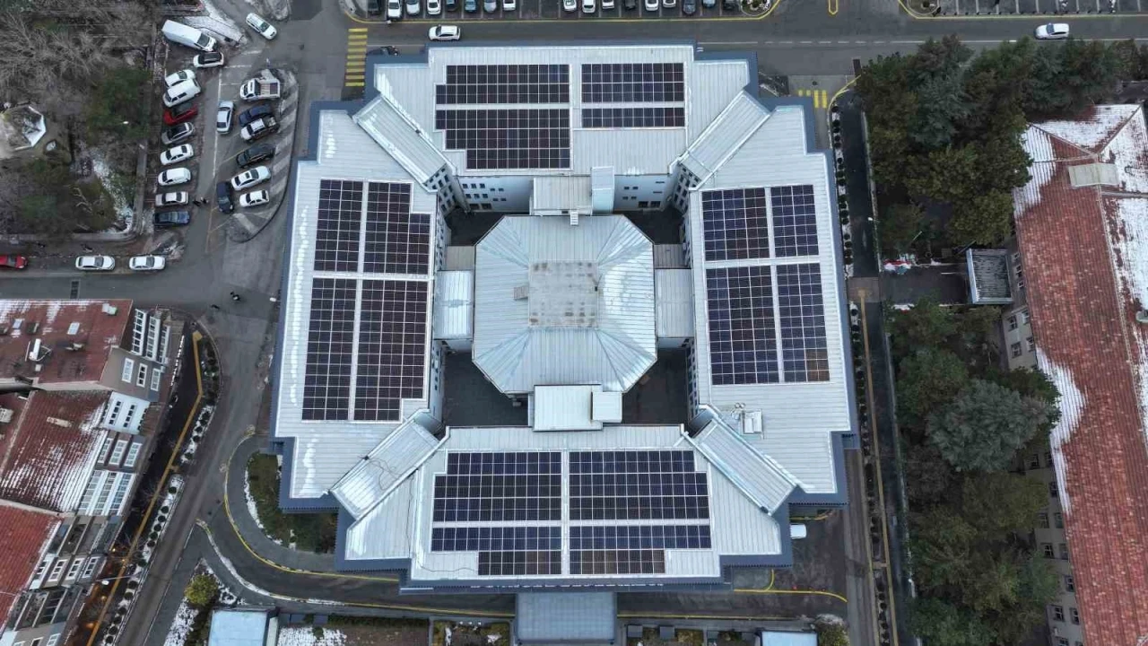 Niğde Belediyesi&rsquo;nden enerjisini RES&rsquo;ten alacak
