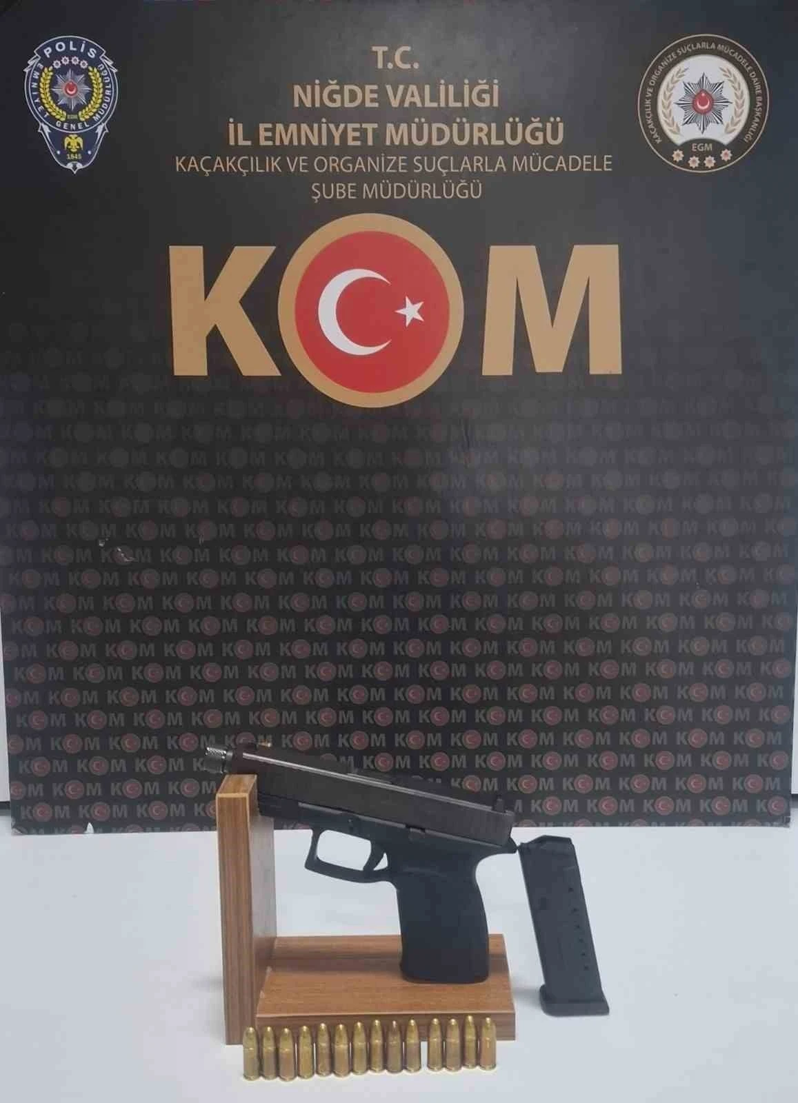 Niğde’de kaçak alkol ve silah operasyonu: 3 şüpheli gözaltında

