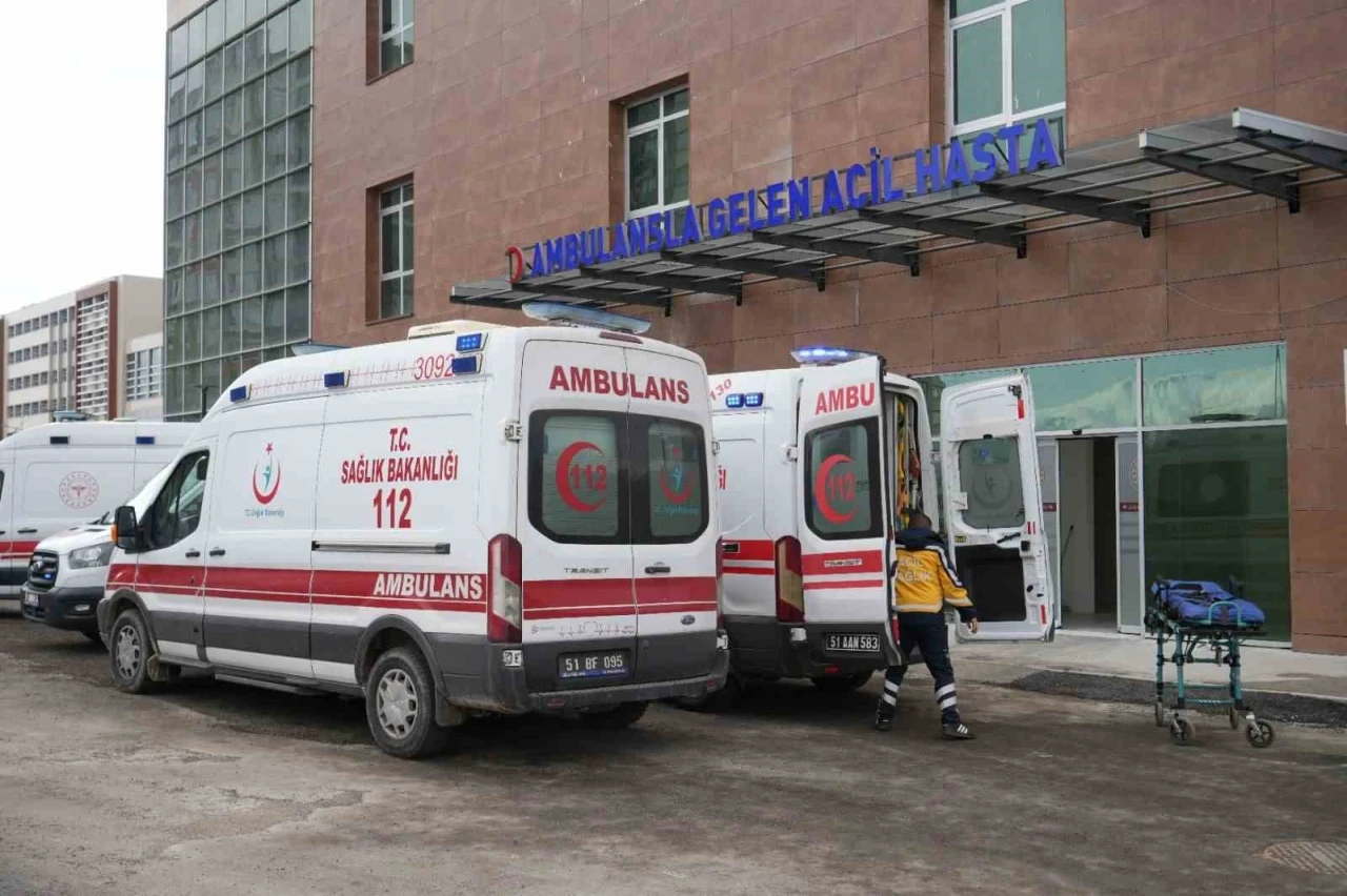 Niğde’de tavuk döner yiyen 7 çocuk hastaneye başvurdu
