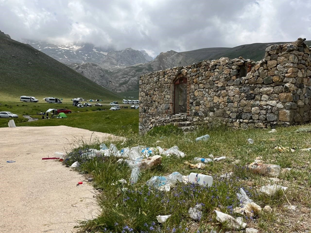 Niğde’nin ’doğal cenneti’ Karagöl ve Çini Göl alarm veriyor

