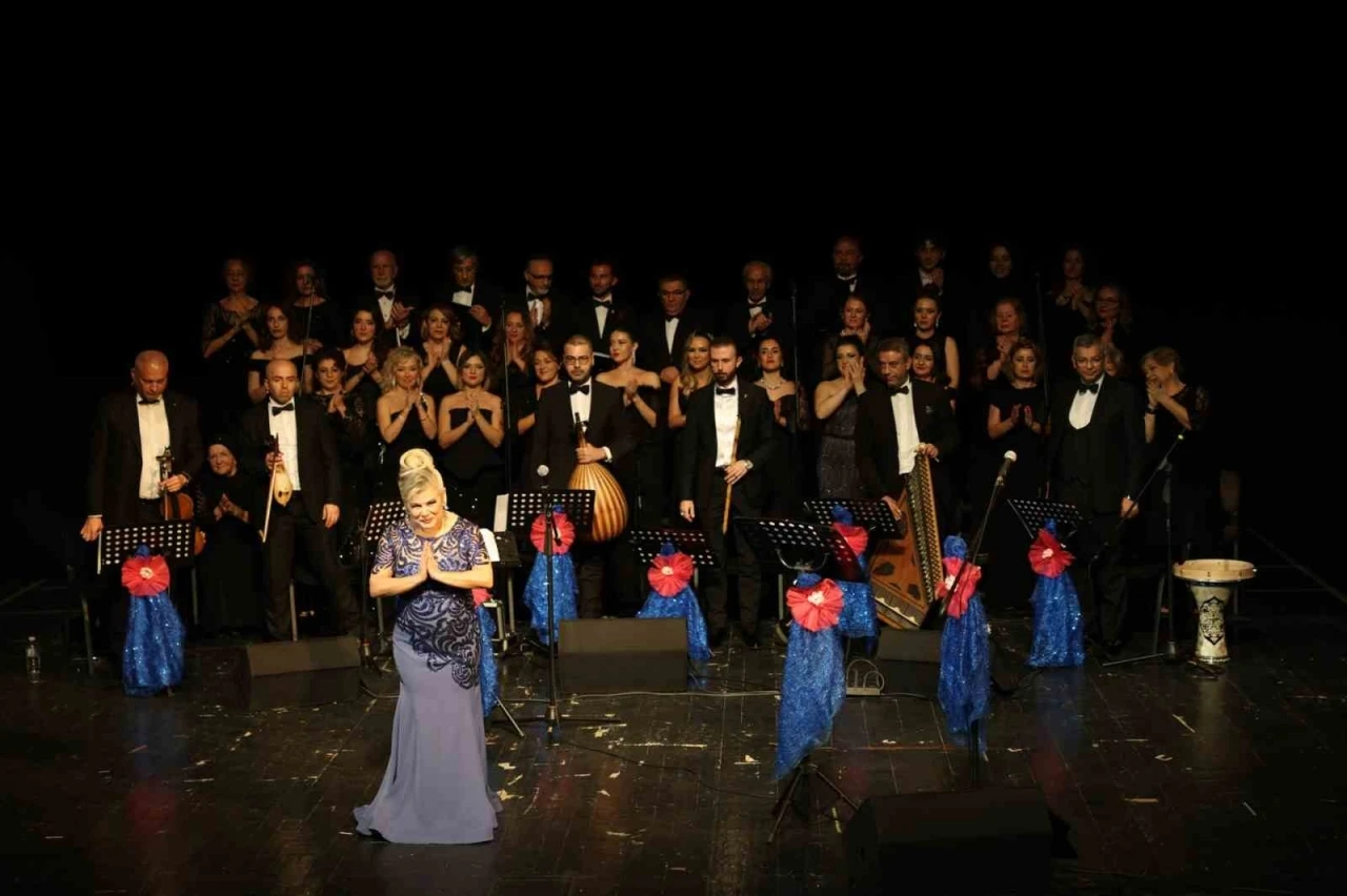 Nilüfer Belediyesi Türk Sanat Müziği Korosu’ndan unutulmaz konser
