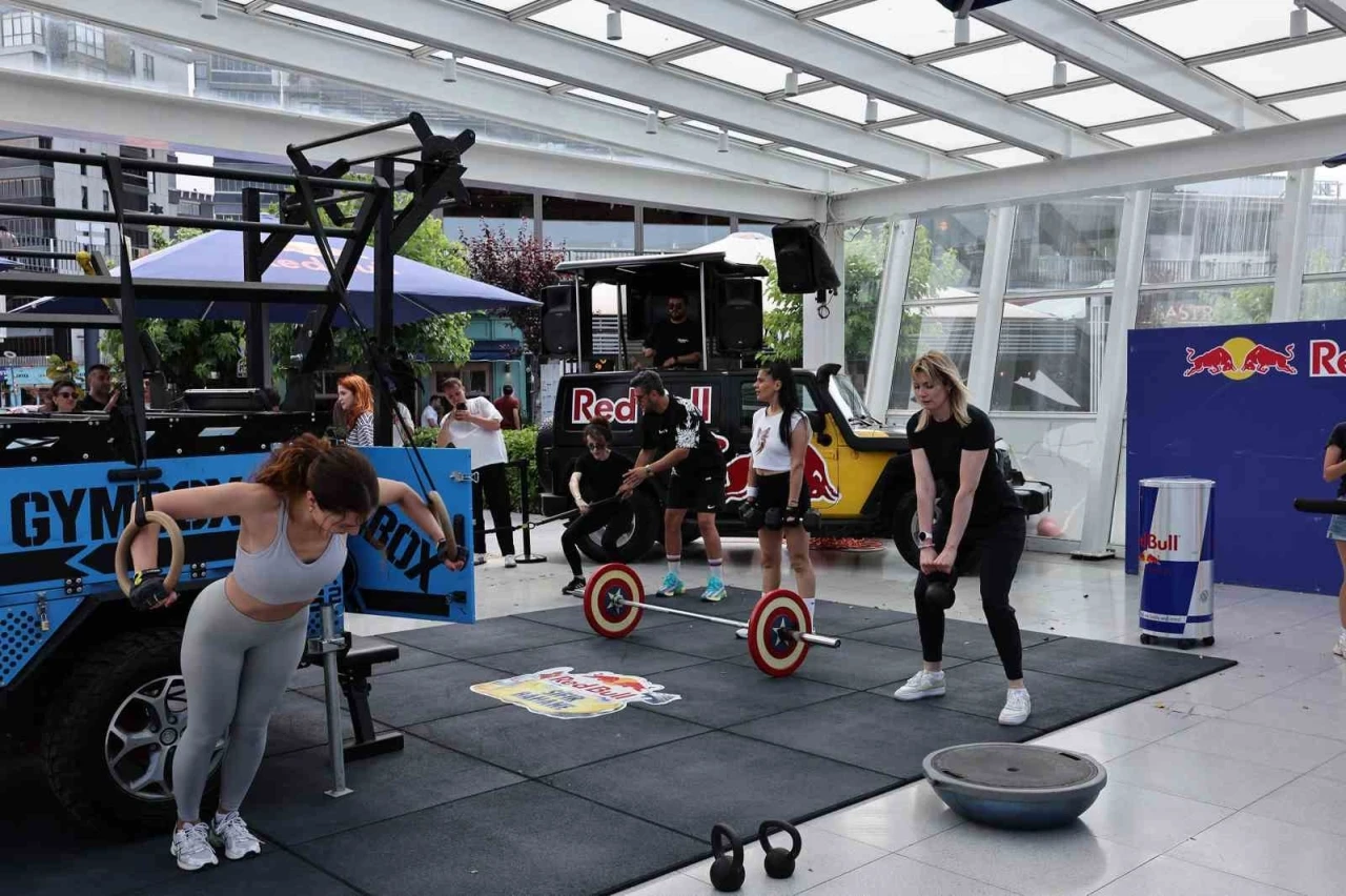 Nil&uuml;fer&rsquo;de g&uuml;n boyu spor heyecanı
