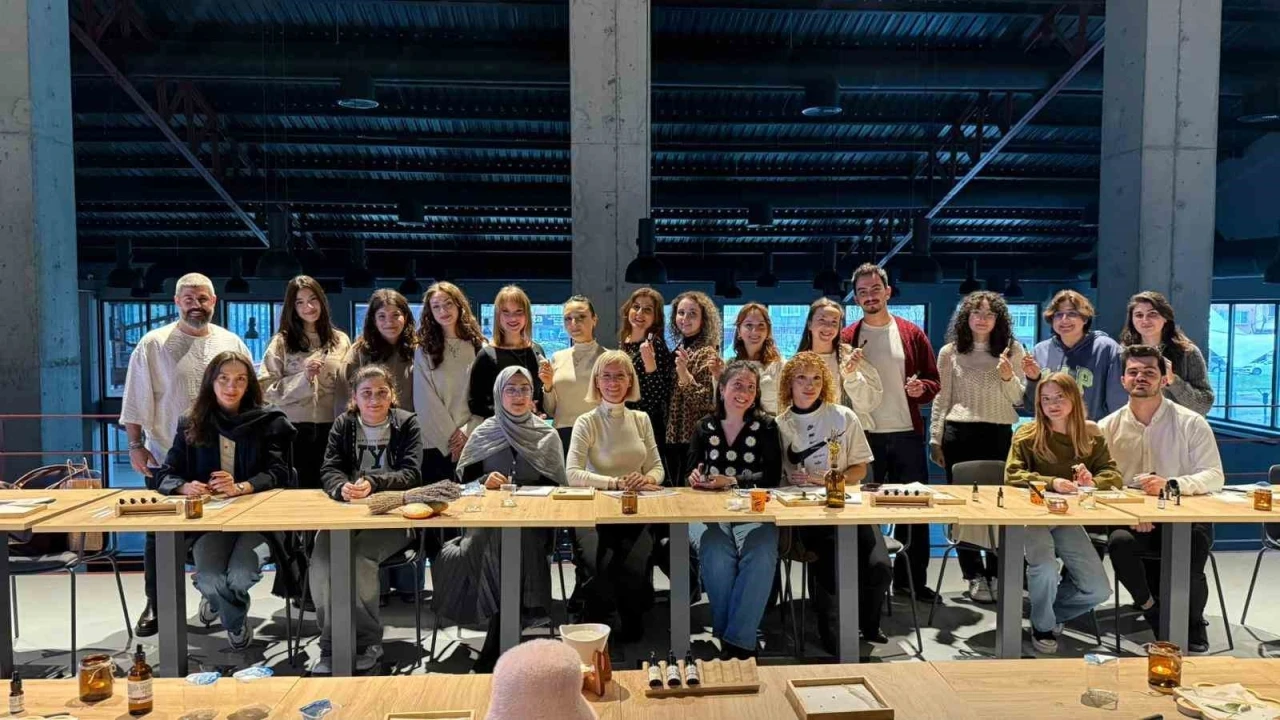 Nil&uuml;fer&rsquo;de kokuların d&uuml;nyasına yolculuk
