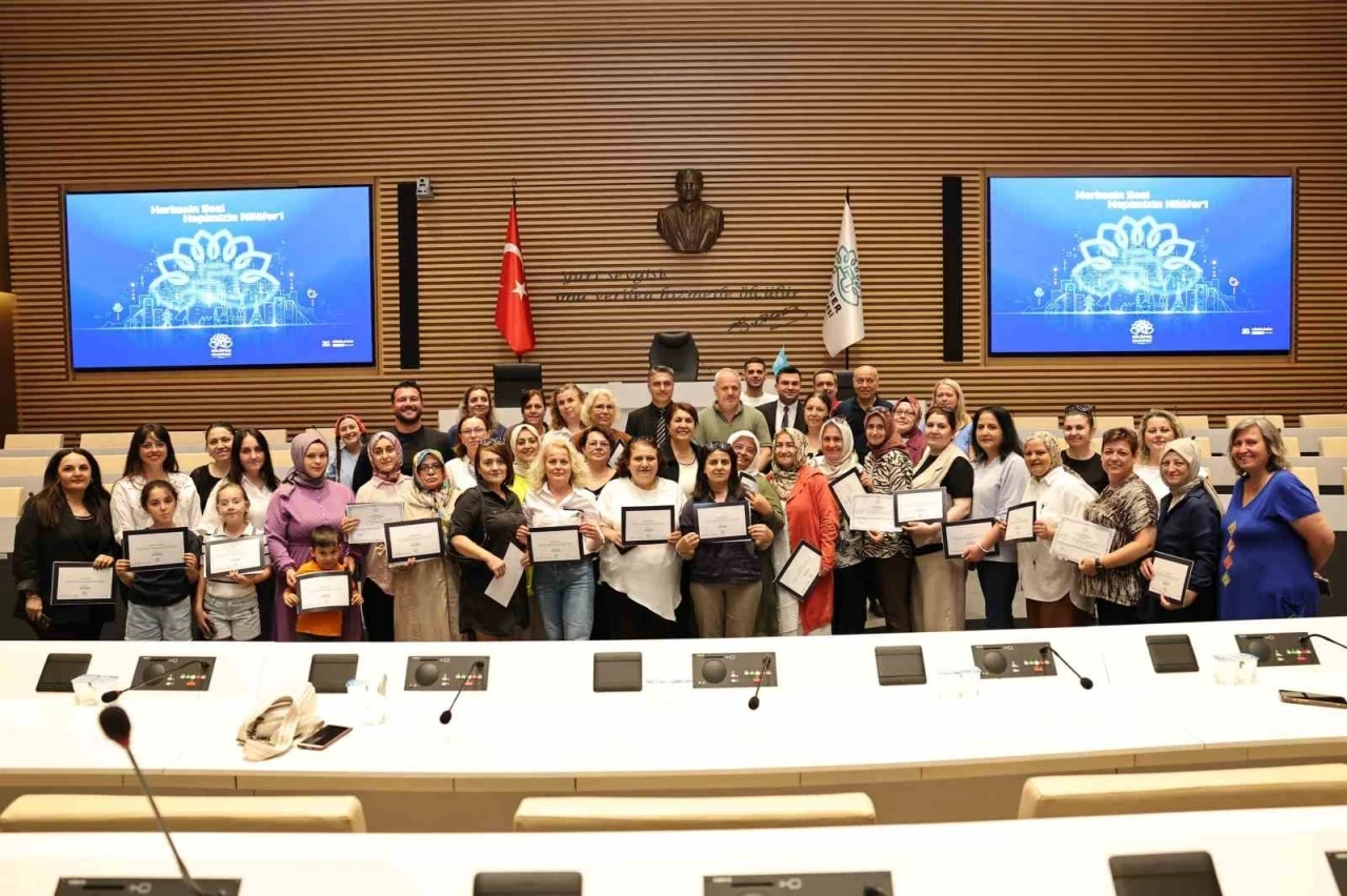 Nil&uuml;fer&rsquo;de sertifikalı kadın g&uuml;c&uuml;
